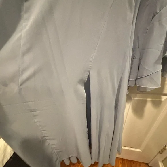 Elegant H&M Edition Light Blue Ruffle-Sleeve V-Neck Long Dress. Sz Large - Picture 5 of 7